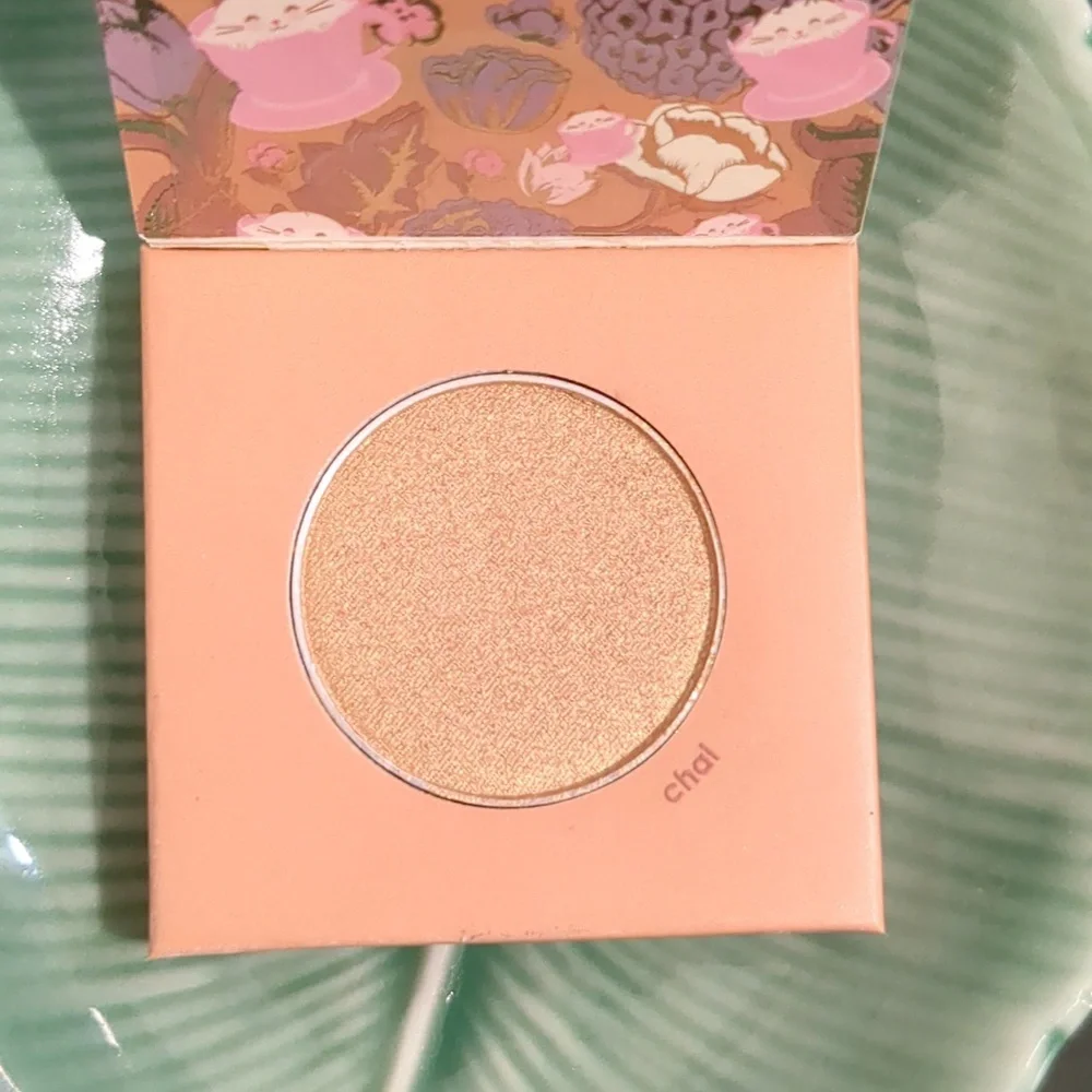 Winky Lux Eyeshadow Palette